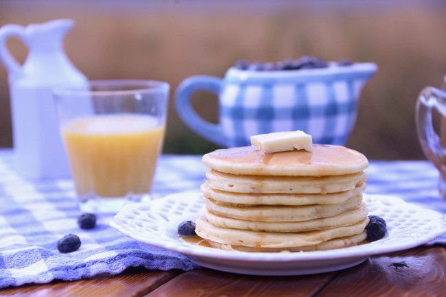 Buttermilk Pancakes Outdoors-2