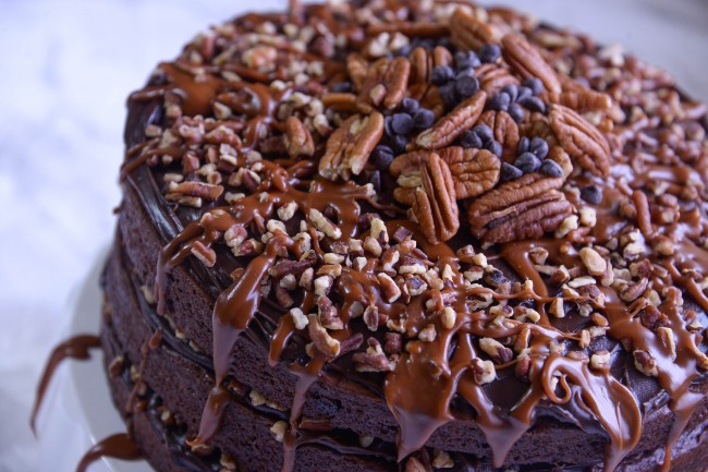 ChocolateTurtleCake-12